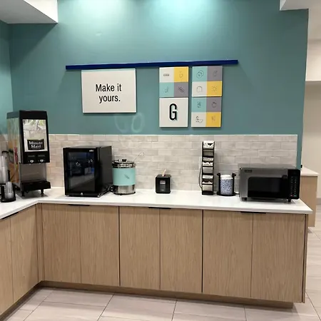 Garner Hotel Mahwah By Ihg-3
