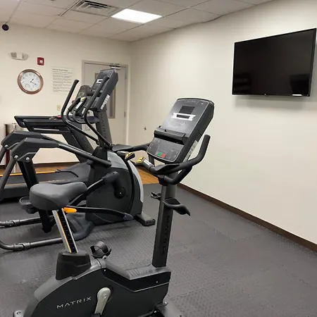 Garner Hotel Mahwah By Ihg-2